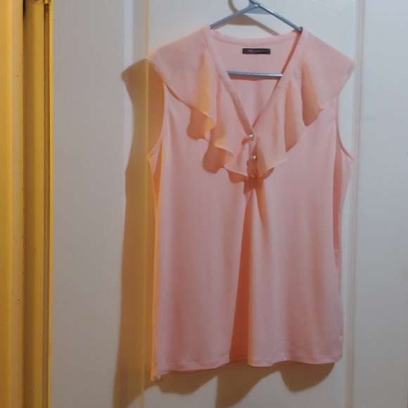 Clothes - Picture 1 of 3